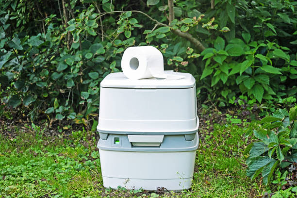 Best Luxury portable toilet rental  in Glen Ellyn, IL