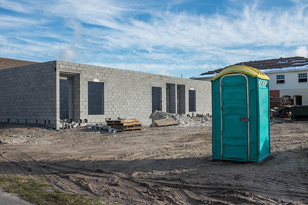 Affordable portable toilet rental in Glen Ellyn, IL
